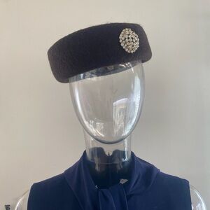 Very Cute Vintage Wool Felted Pillbox Hat